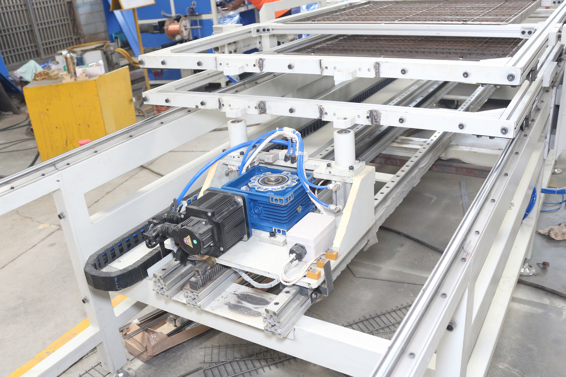 Hwashi verbessern Sie Ihren Produktionsprozess mit automatischer Käfigschweißmaschine für Wire Mesh Deck Regale