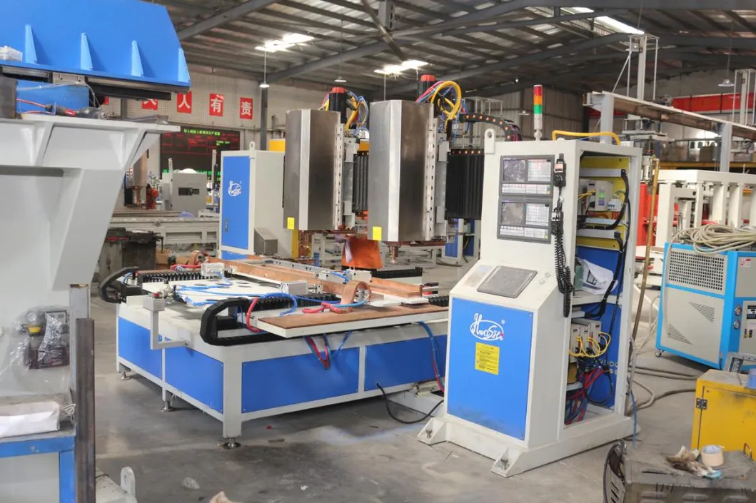 Hwashi CNC Seven 7-Achsen-Doppelkopf-Blatt-Metall-Spot-Schweißmaschine, automatischer Blatt-Metall-Schweißer für Squatrack 1