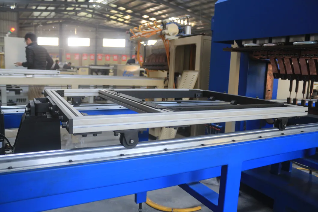 Hwashi neueste automatische Türblatt Metall Gantry Typ Inverter Schweißmaschine 3